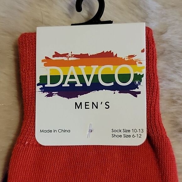 MEN'S DAVCO RAINBOW CREW SOCKS, NEW! - Picture 2 of 4
